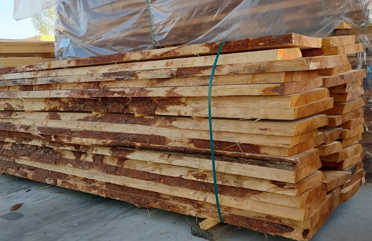 Szárított szélezetlen borovi fenyő